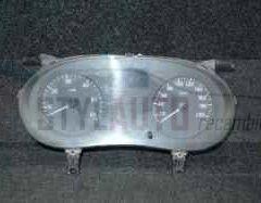 cuadro de relojes renault trafic p8200390132b