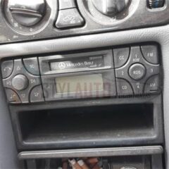 RADIO CASETTE MERCEDES CLK W208