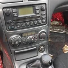 RADIO CD TOYOTA CELICA año 2002