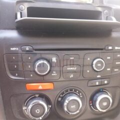 RADIO CD MP3 CITROEN C4 año 2012 BLUE