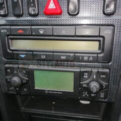 RADIO PANTALLA MERCEDES CLK W208